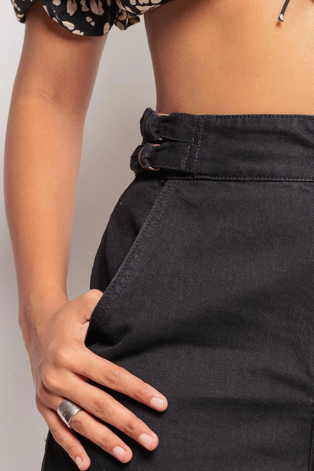 Adjustable Baggy Jeans In Black