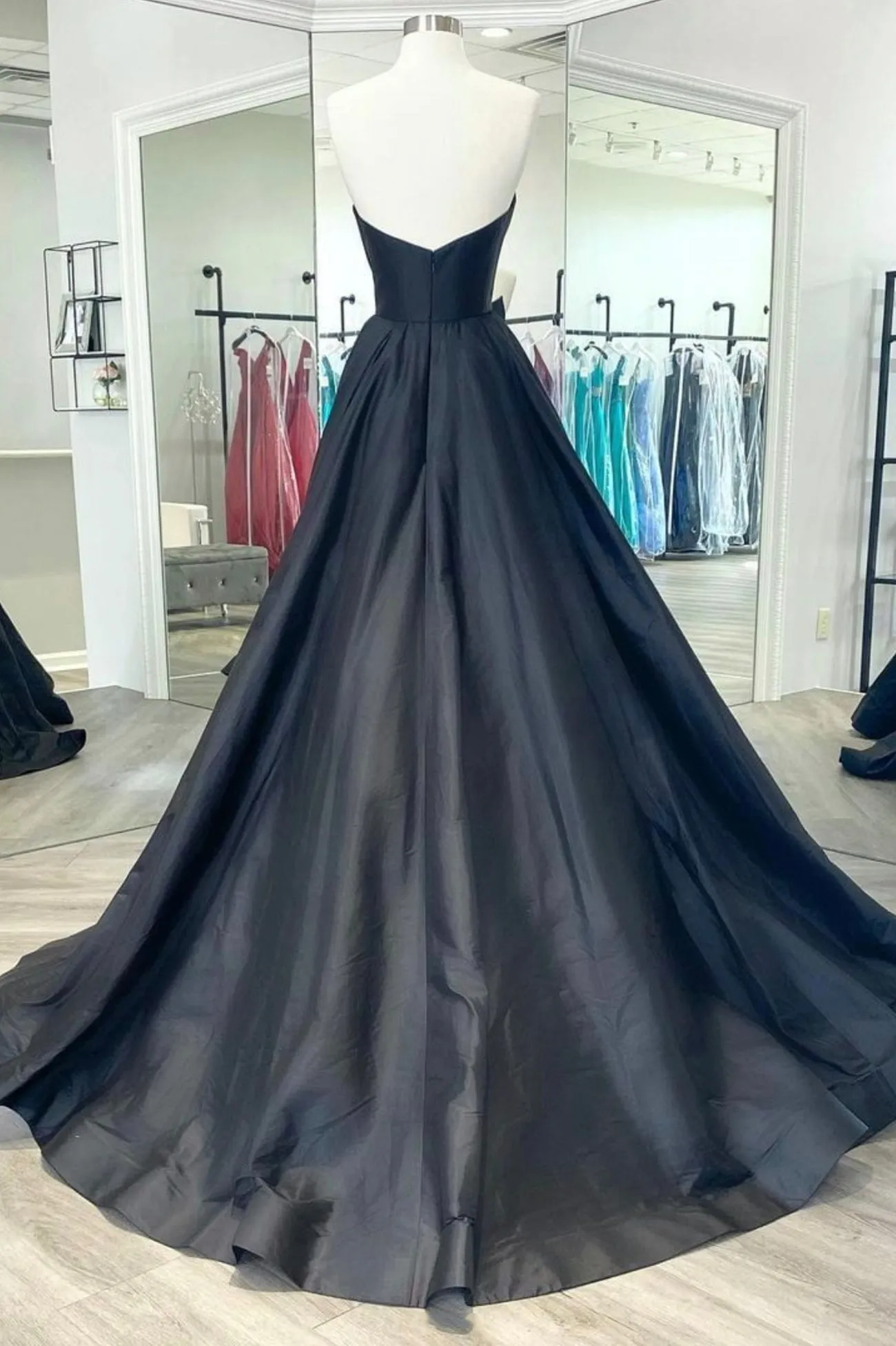 Black Prom Dress Satin Long A-Line Prom Dresses Women Evening Party Dresses