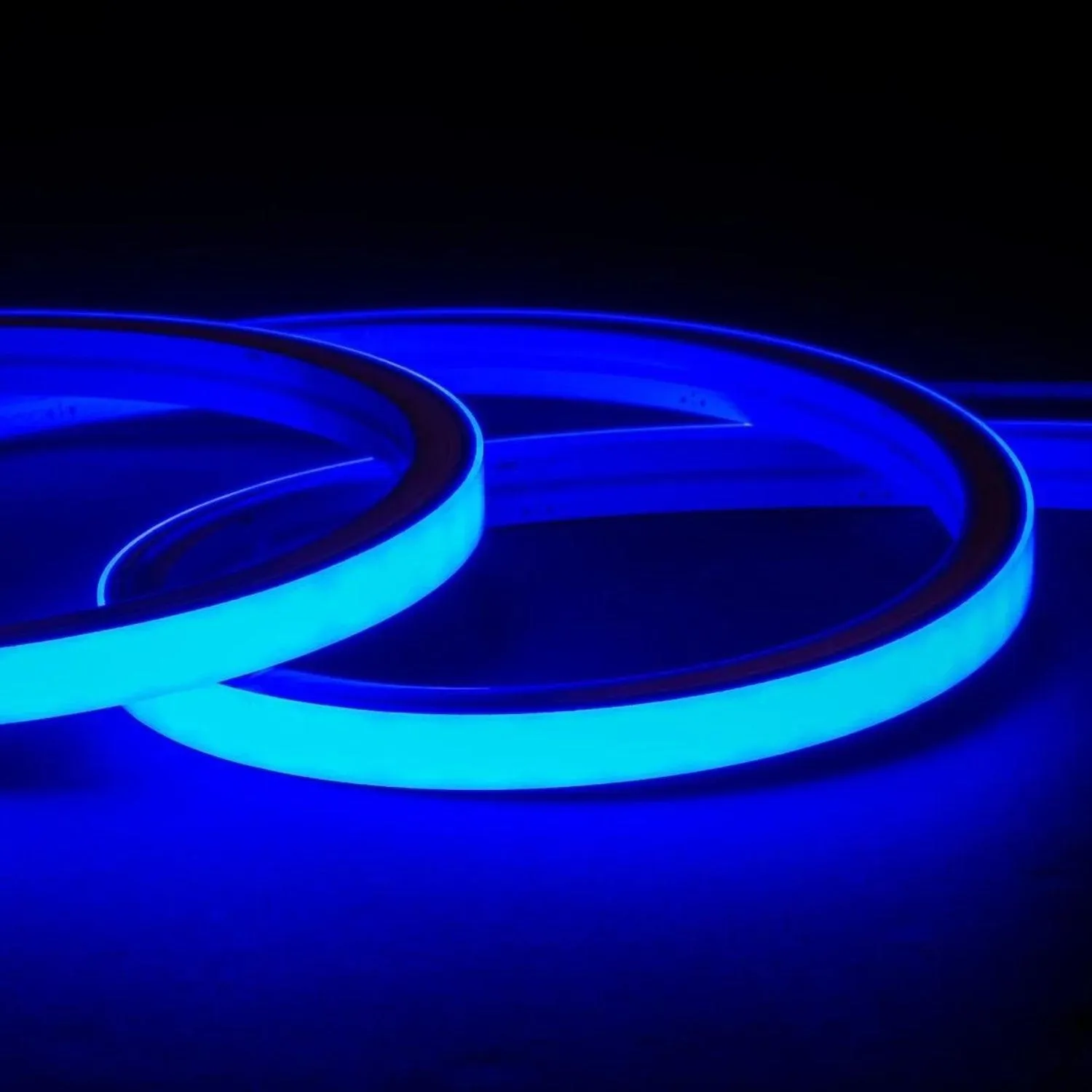 Blue Neon Flex 16x16mm 220V 240V Top Bend 120LEDs/m 20cm Cut IP65 Waterproof with UK Plug