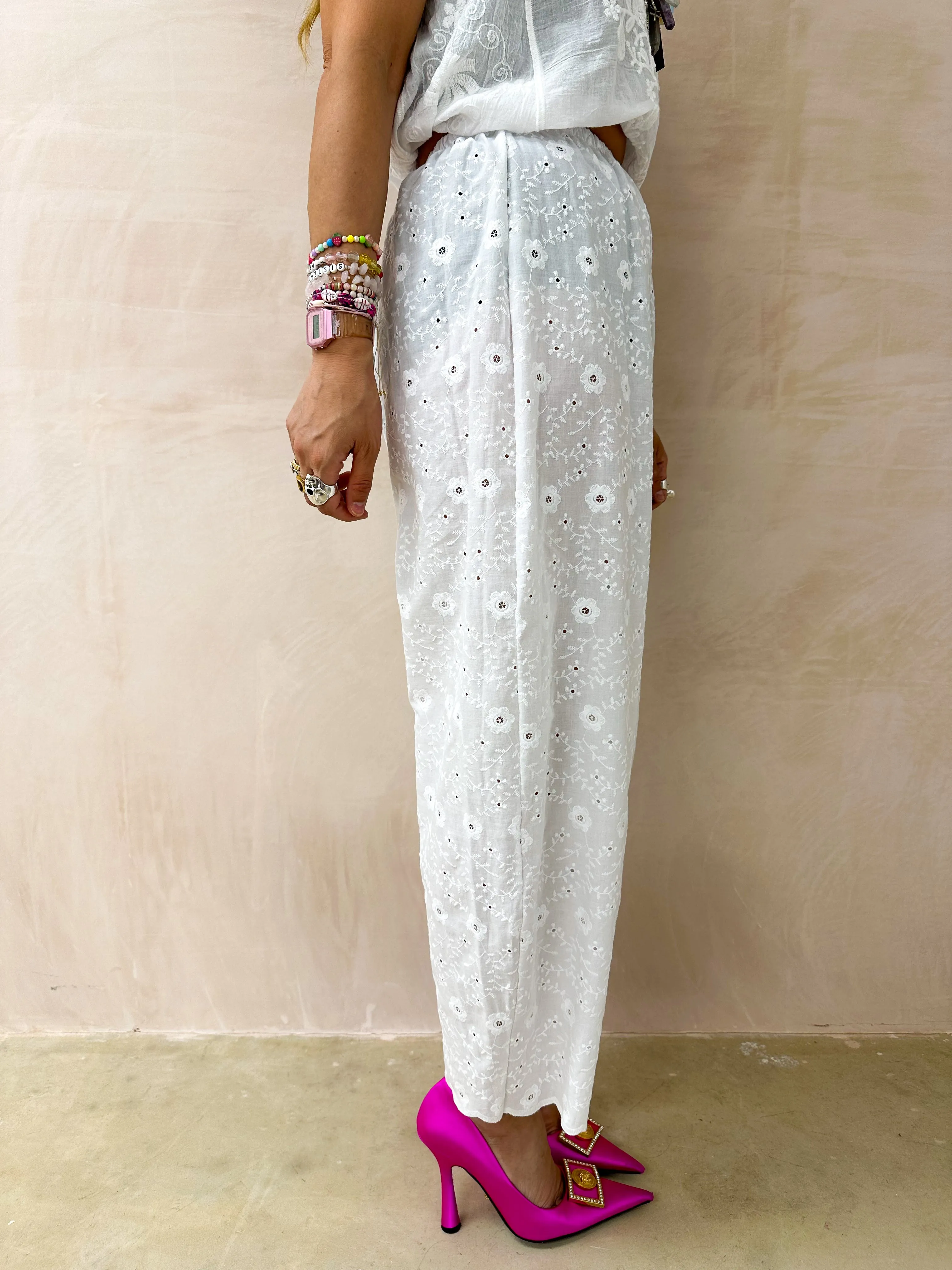 Broderie Anglaise Balloon Trousers In White