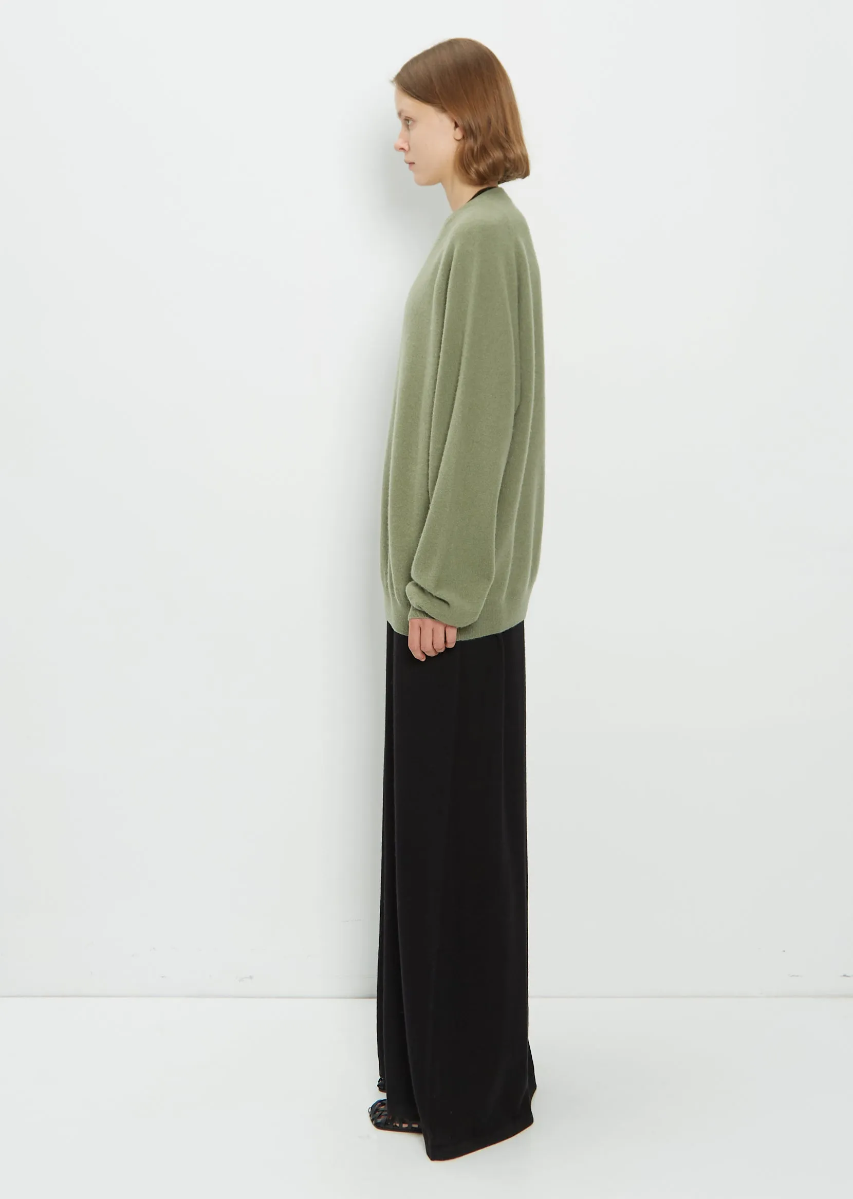 Cashmere Boyfriend Round Neck — Light Kale