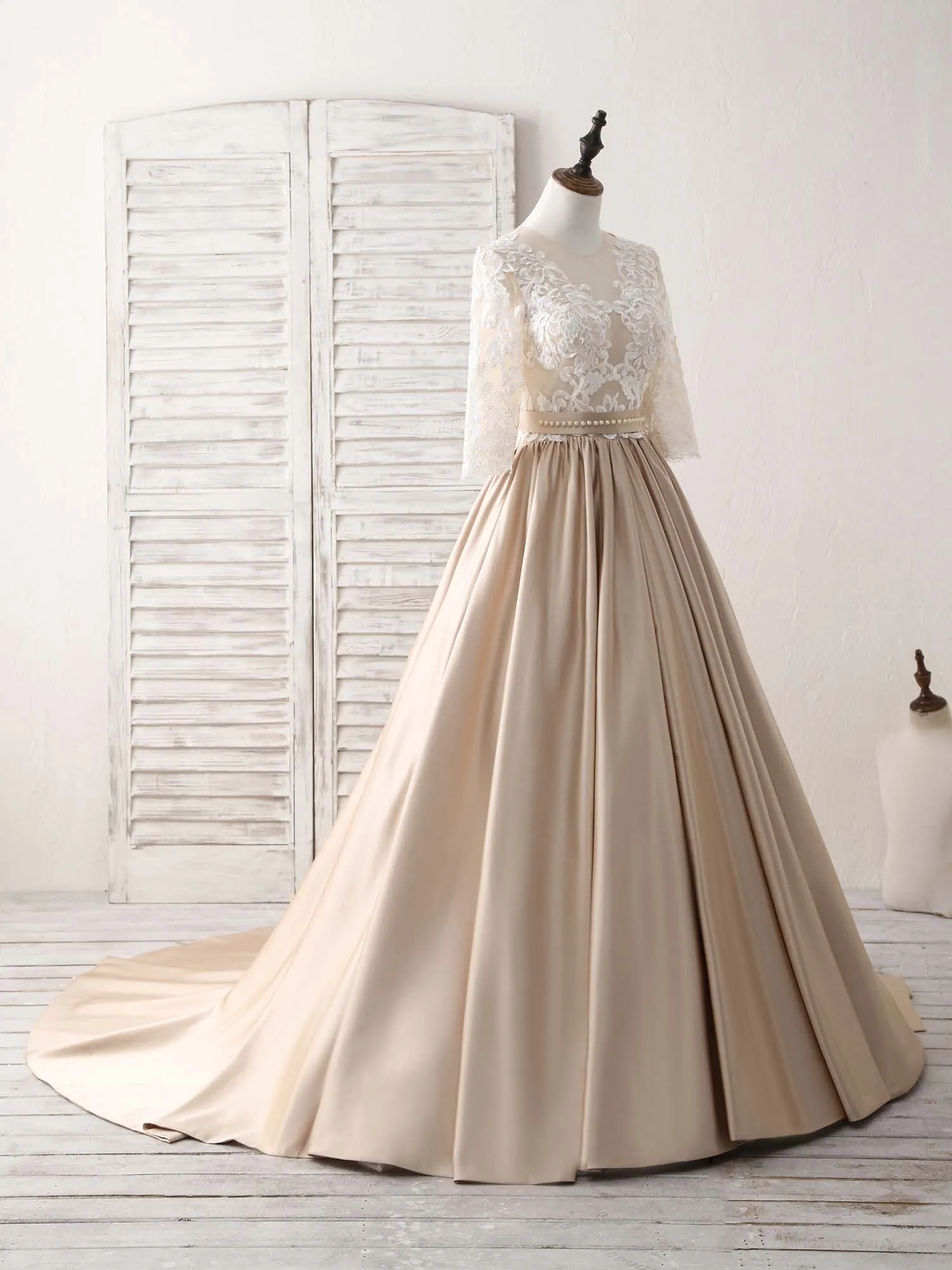 Champagne Round Neck Satin Lace Long Prom Dress Evening Dress