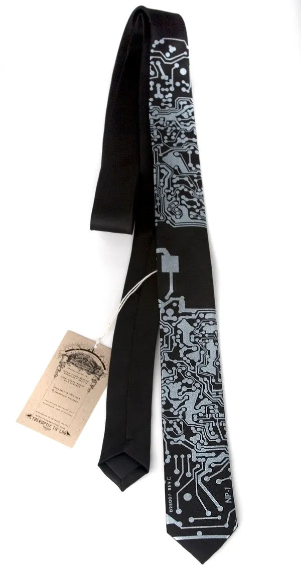 Circuit Board Print Necktie: Short Circuit Tie