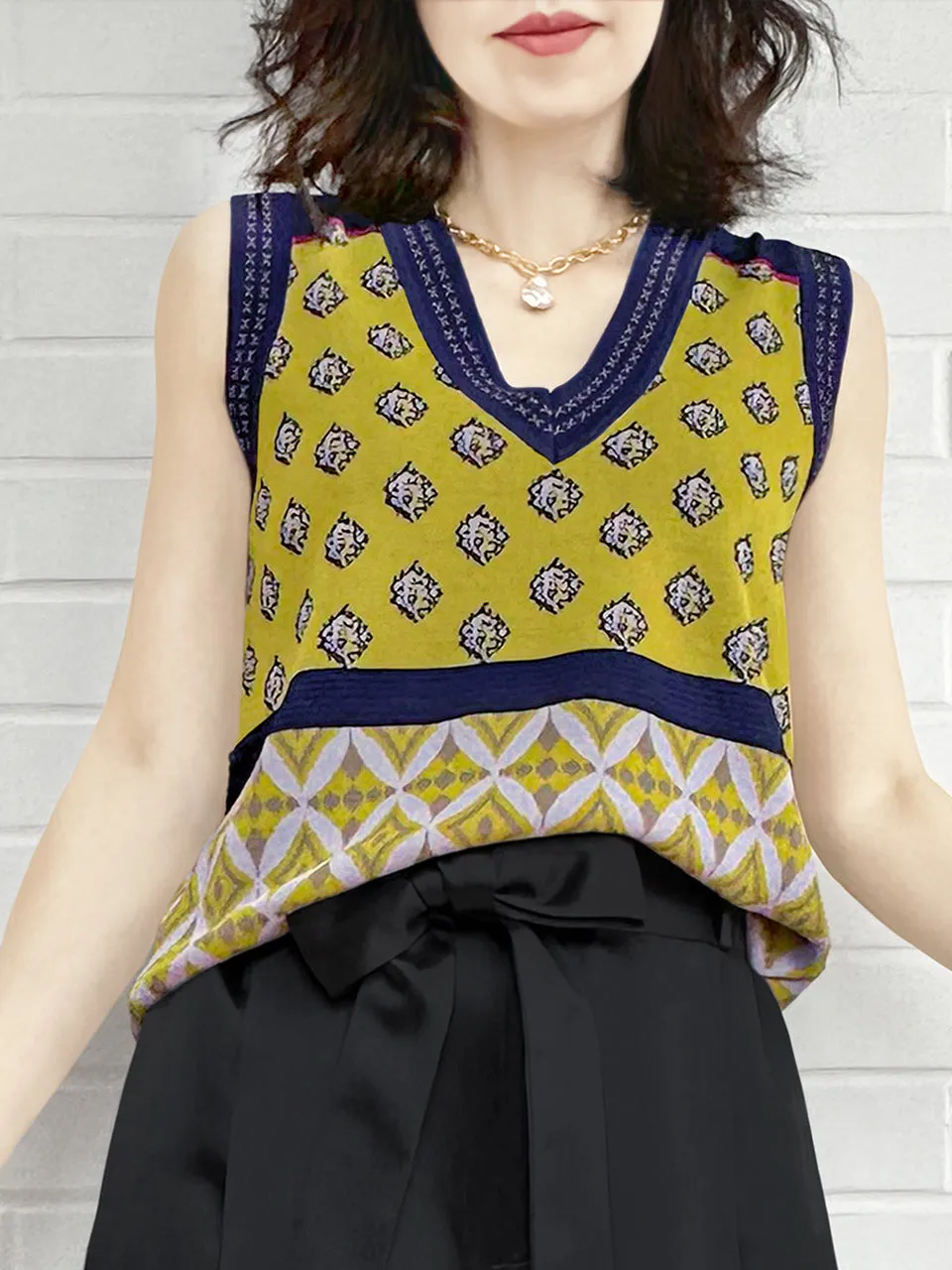 Citron Yellow Mosaic Pattern Knitted Sleeveless V-neck Sweater