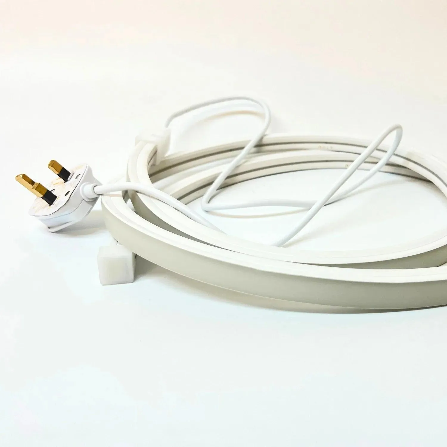 Cool White Neon Flex 6000K 16x16mm 220V 240V Top Bend 20cm Cut IP65 Waterproof with UK Plug