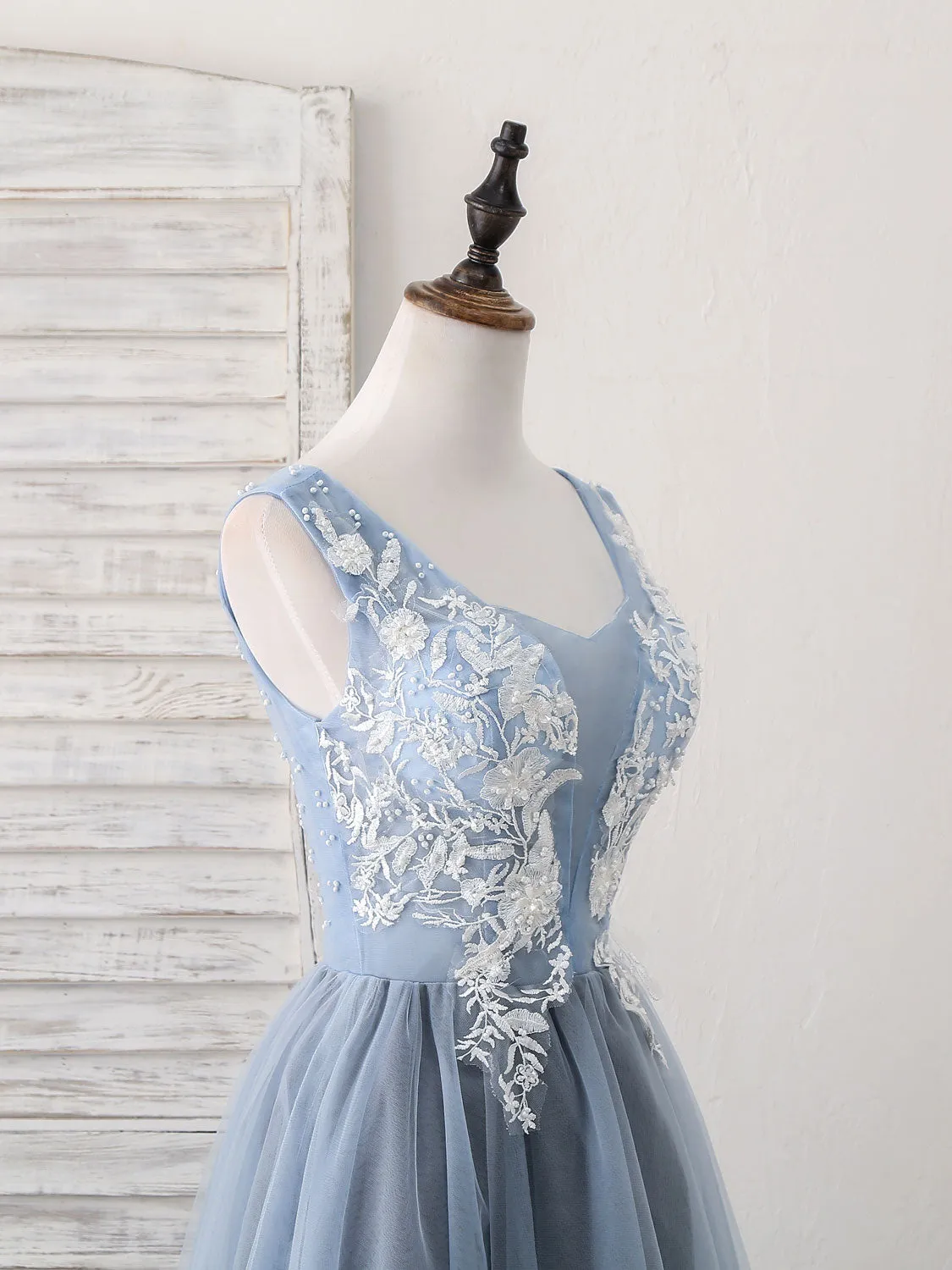 Cute Blue V Neck Tulle Lace Applique Short Prom Dress Blue Homecoming Dress