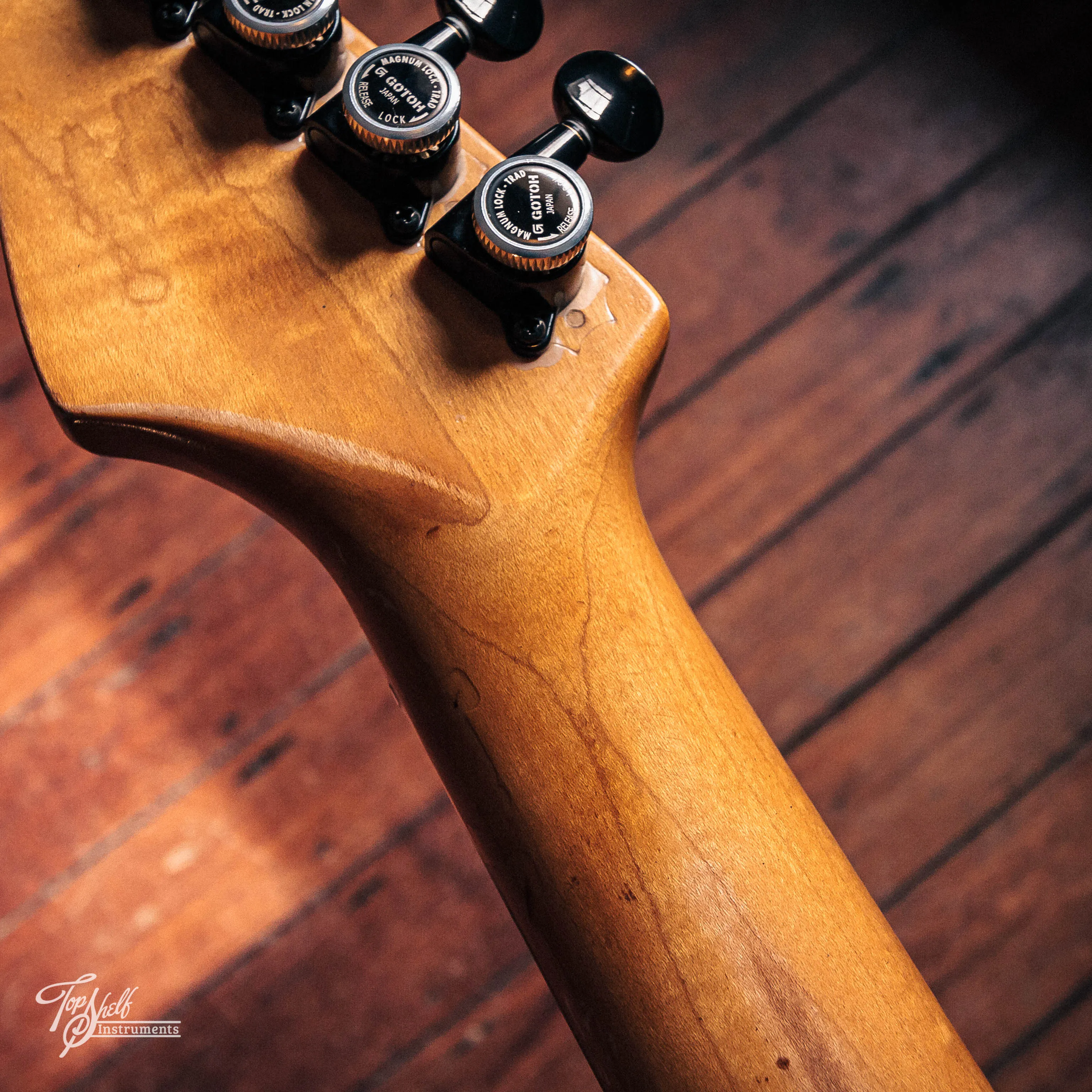 Fender Japan '62 Stratocaster ST62-70 Barbie Pink 1991