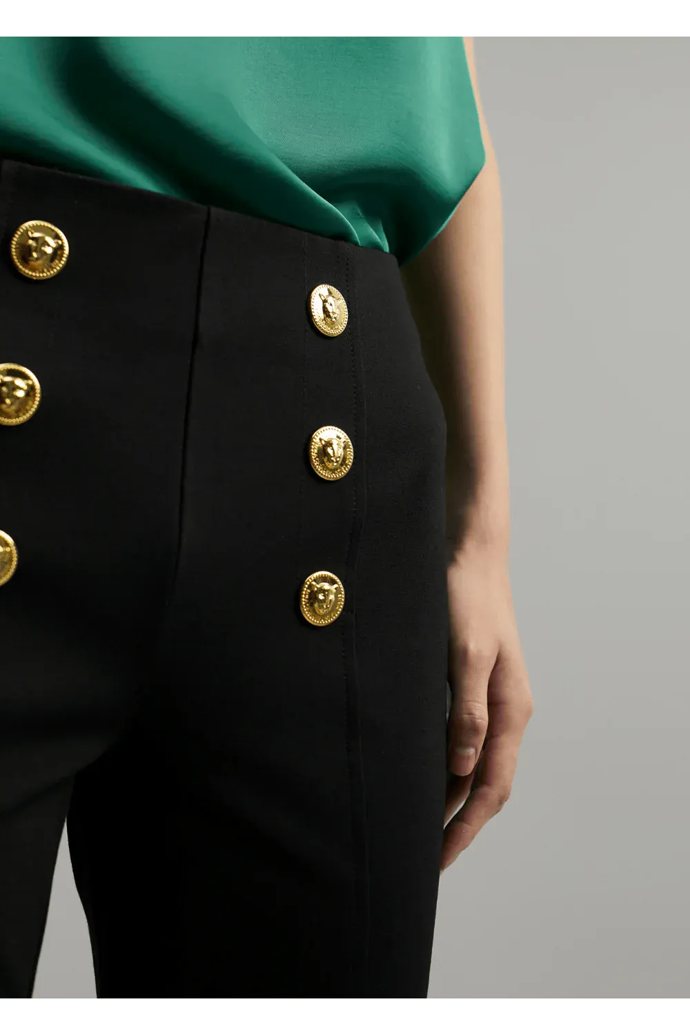 Flared pants with centre buttons - black