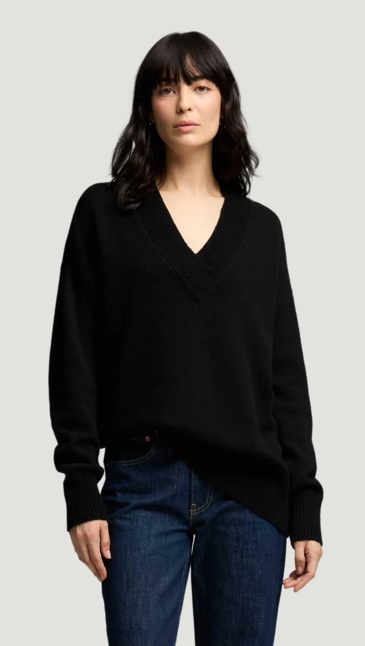 Oversized V-Neck Sweater in Merino Wool | Black