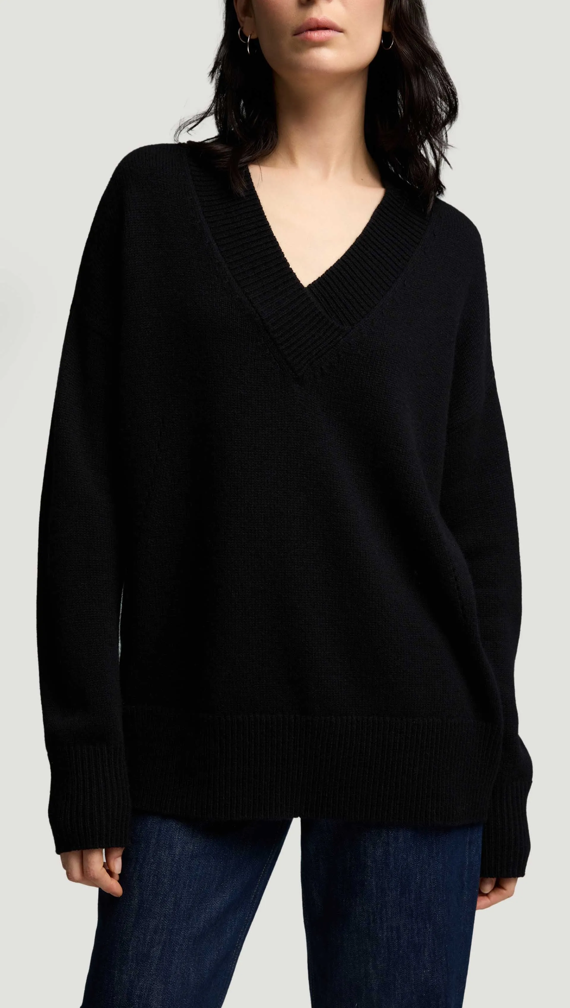 Oversized V-Neck Sweater in Merino Wool | Black