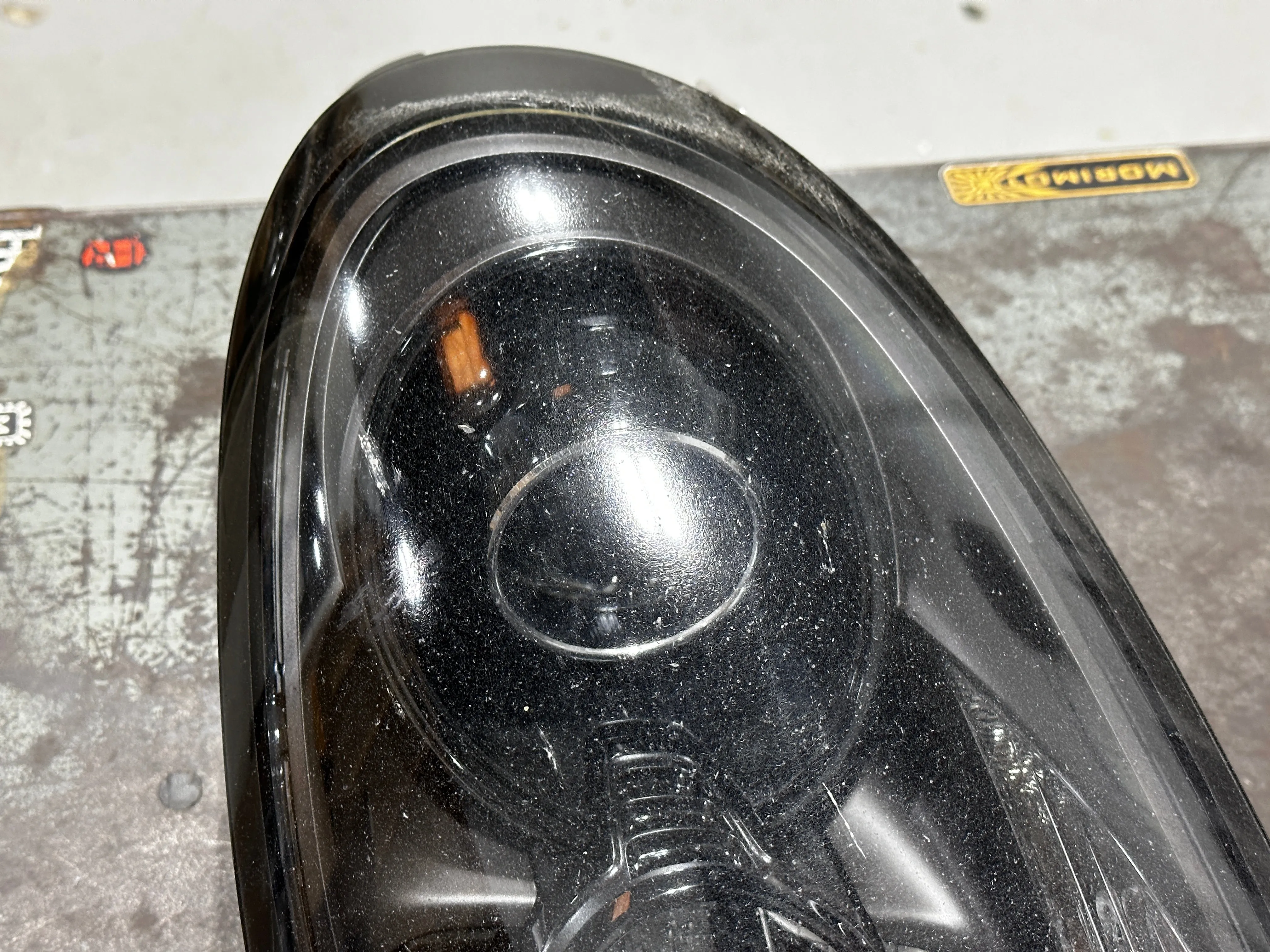 Porsche Cayman / Boxster 981 Headlight Lens Replacement Service