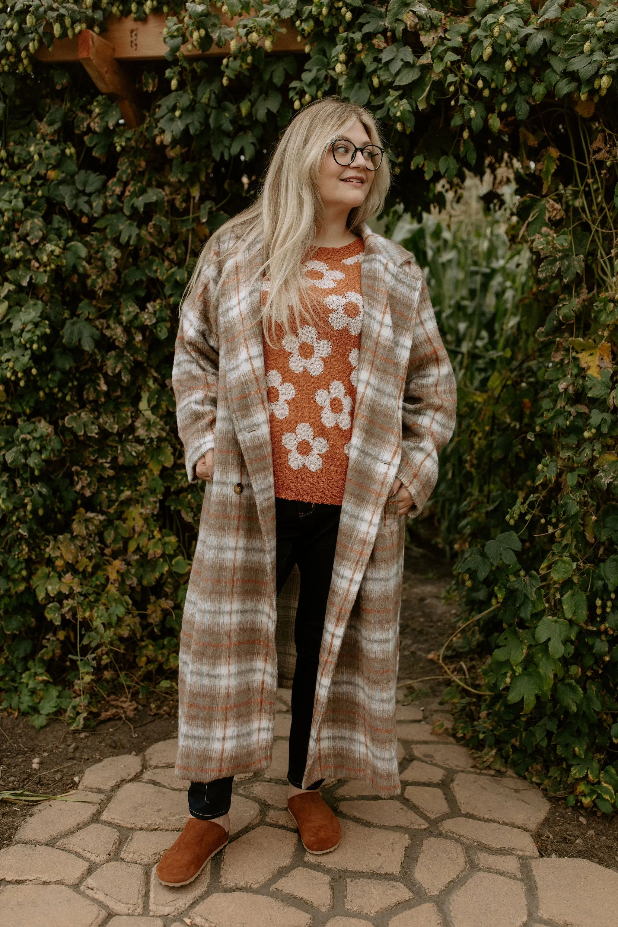 The Retro Daisy Knit Sweater - PLUS