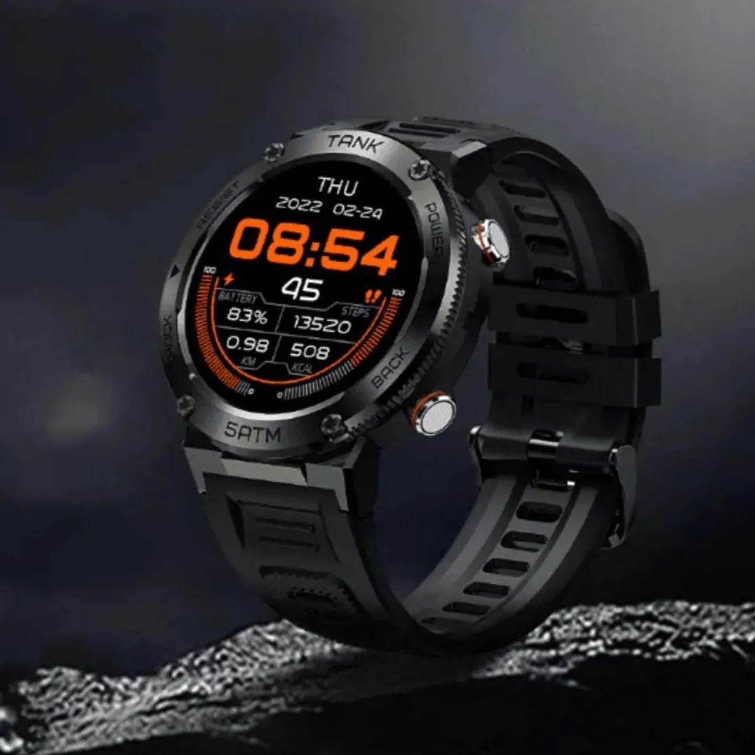 The TANK Smartwatch by ATACLETE