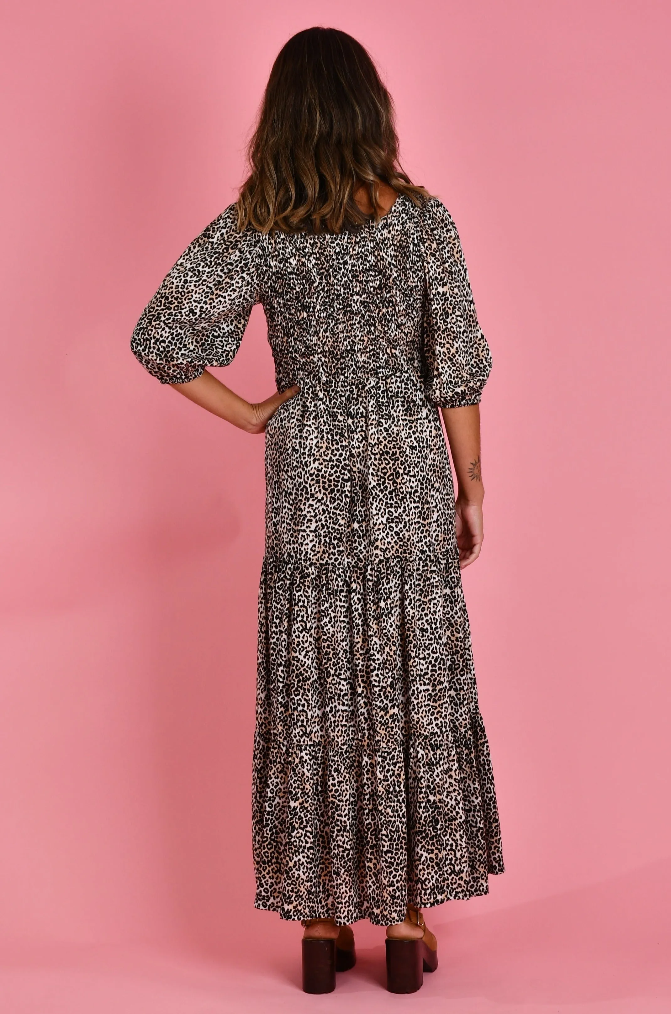 VGLD146 - MADDISON LONG SLEEVE MAXI DRESS - CHEETAH TAN