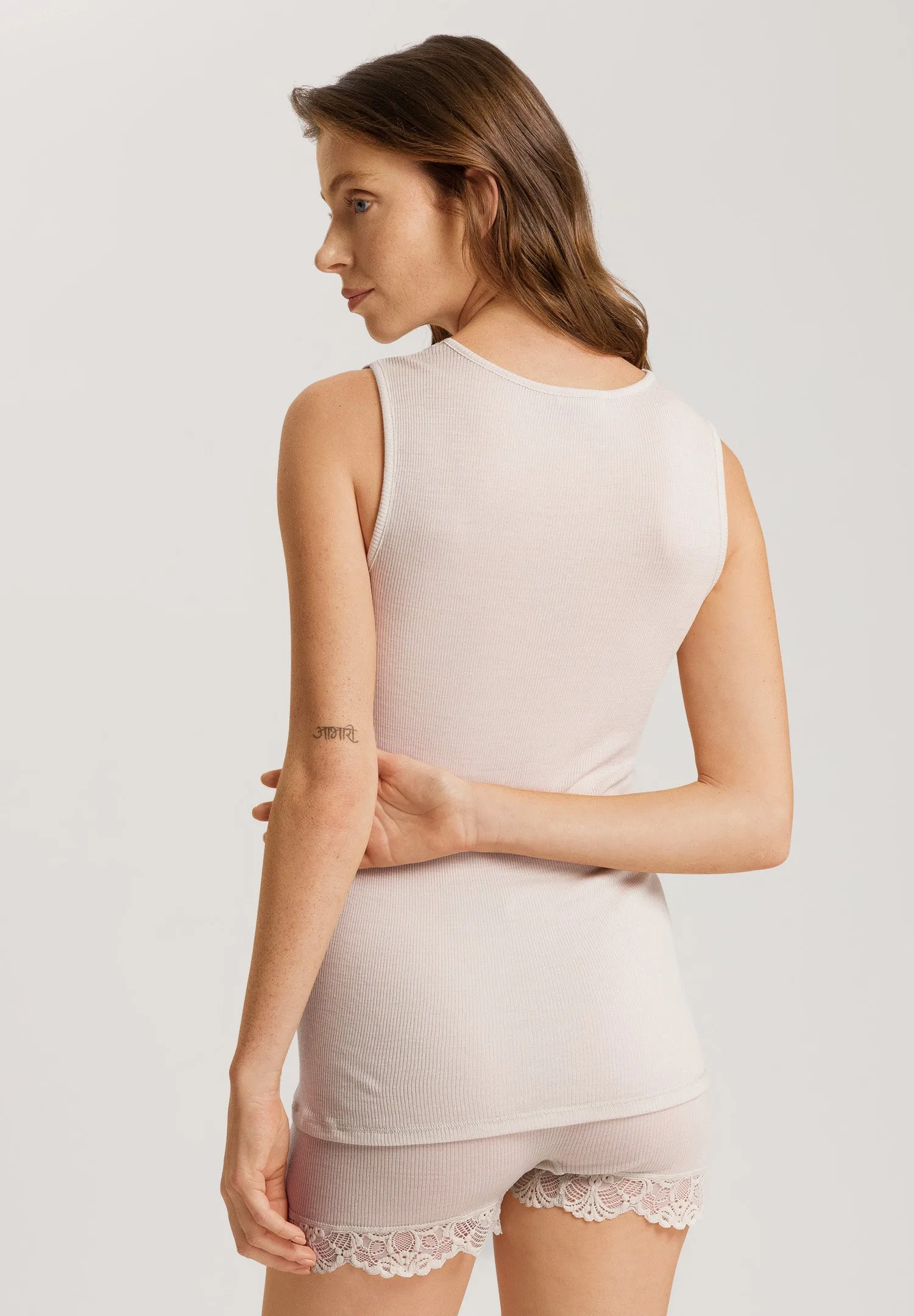 Woolen Lace Fine Ribbed Wool And Silk Tank Top | Pumice 70912-2801